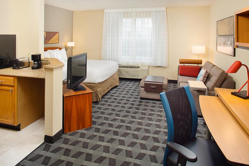 TownePlace Suites Philadelphia Horsham Main image 2